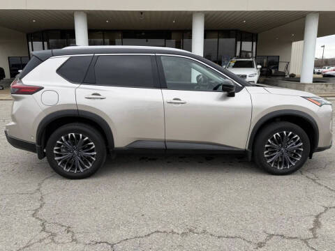 2025 Nissan Rogue SL