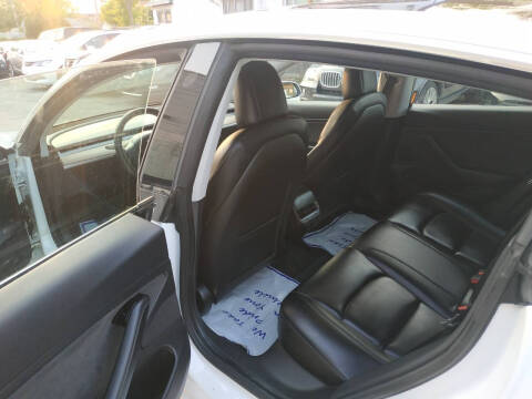2019 Tesla Model 3 Long Range