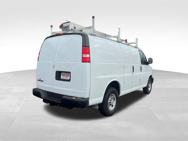 2021 Chevrolet Express 2500