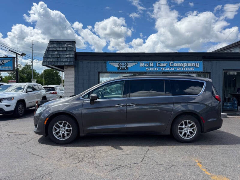 2020 Chrysler Pacifica Touring