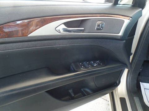 2017 Lincoln MKZ Reserve