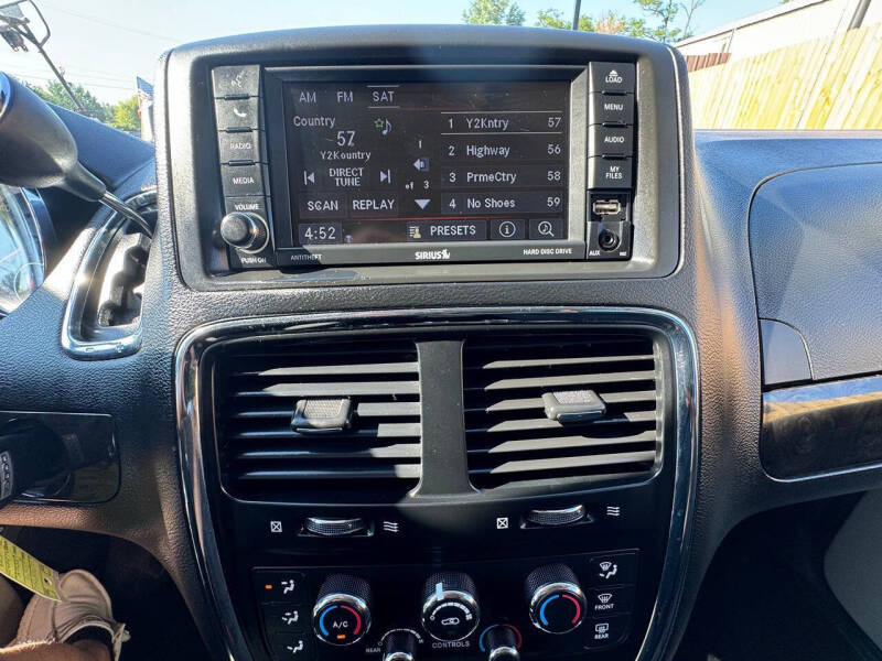 2017 Dodge Grand Caravan SE
