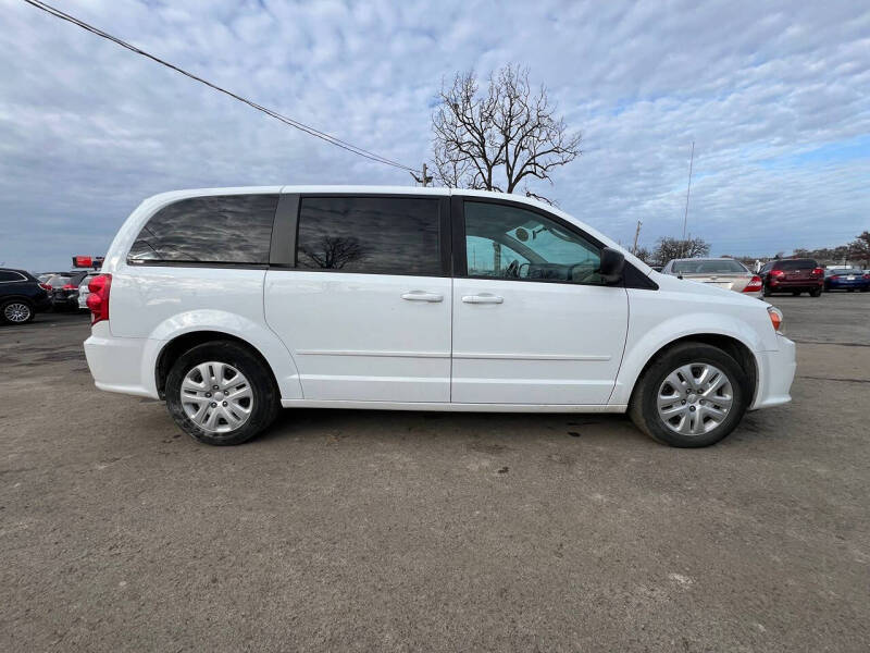 2017 Dodge Grand Caravan SE