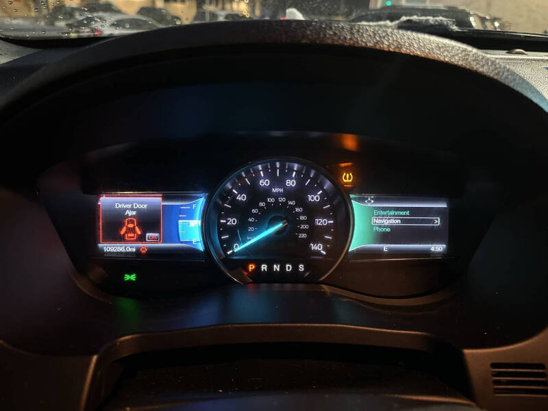 2017 Ford Explorer Sport