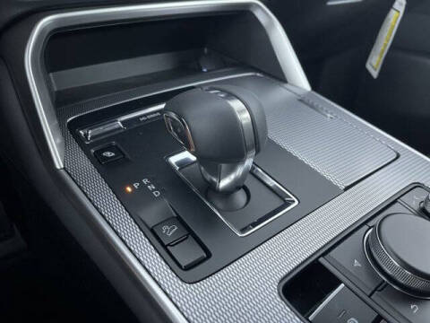 2025 Mazda CX-70 Plug-in Hybrid Premium