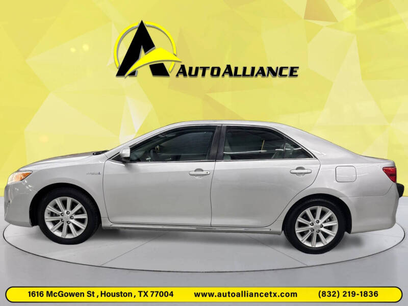 2014 Toyota Camry Hybrid