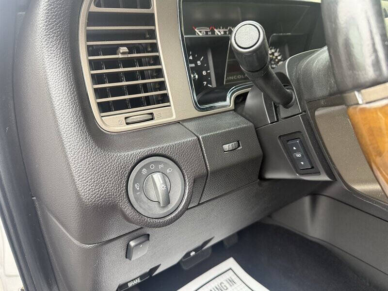 2014 Lincoln Navigator