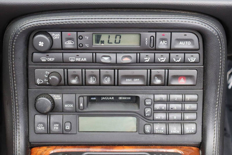 2004 Jaguar XK-Series XK8