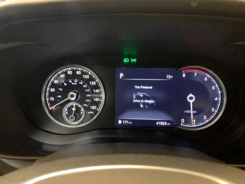 2022 Genesis G70