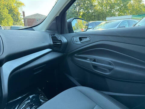 2017 Ford Escape S