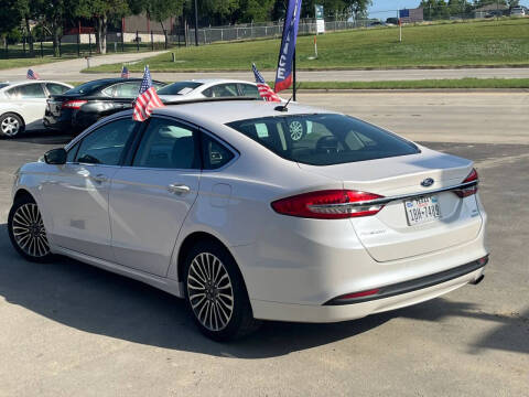 2017 Ford Fusion SE
