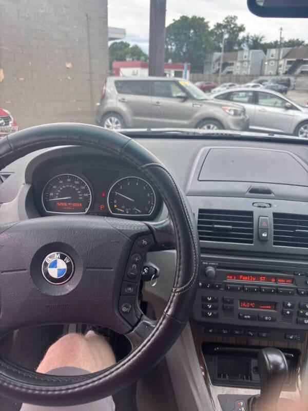 2004 BMW X3 3.0i