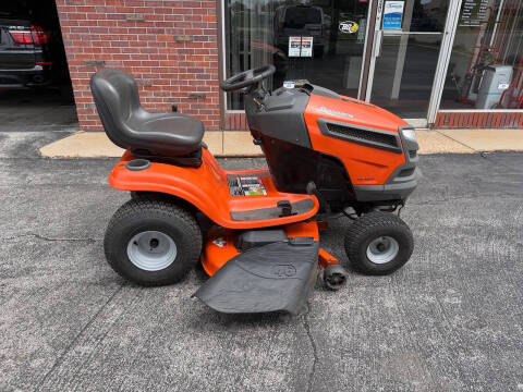 2019 Husqvarna YTH22V46