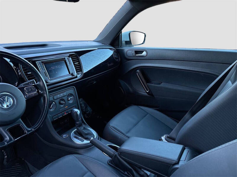 2018 Volkswagen Beetle 2.0T S