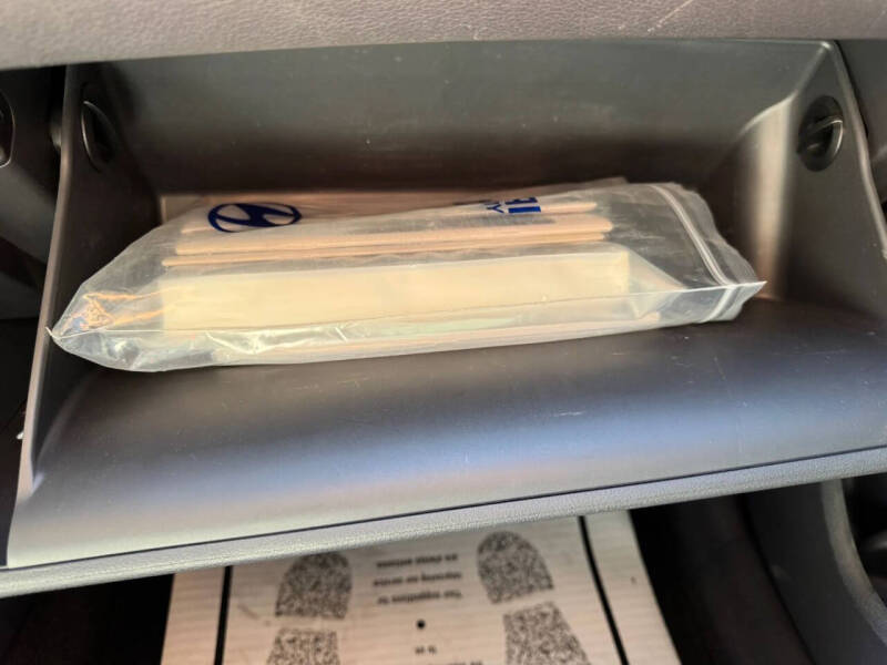 2022 Hyundai Ioniq Hybrid SE