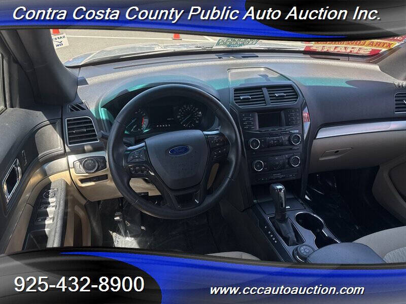 2016 Ford Explorer