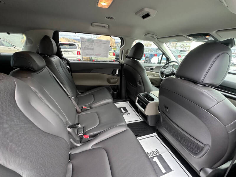 2026 Kia Carnival EX