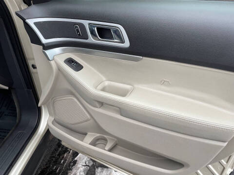 2011 Ford Explorer XLT