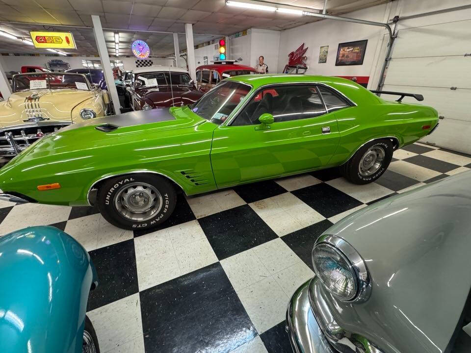 1973 Dodge Challenger 21