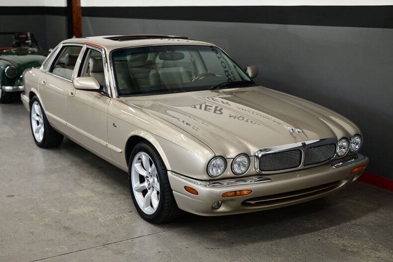 1999 Jaguar XJR