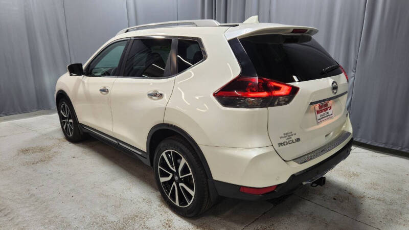 2020 Nissan Rogue SL