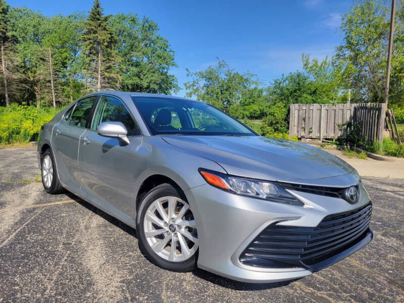 2021 Toyota Camry for sale at METRO CITY AUTO SALES in Milwaukee WI