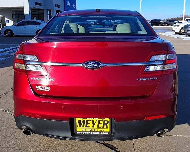 2014 Ford Taurus Limited