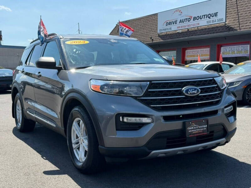 2023 Ford Explorer XLT