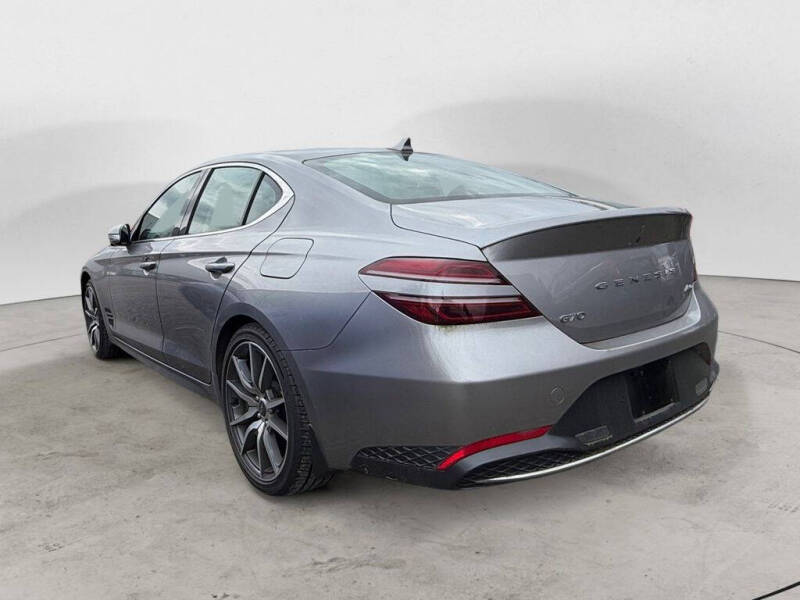 2023 Genesis G70