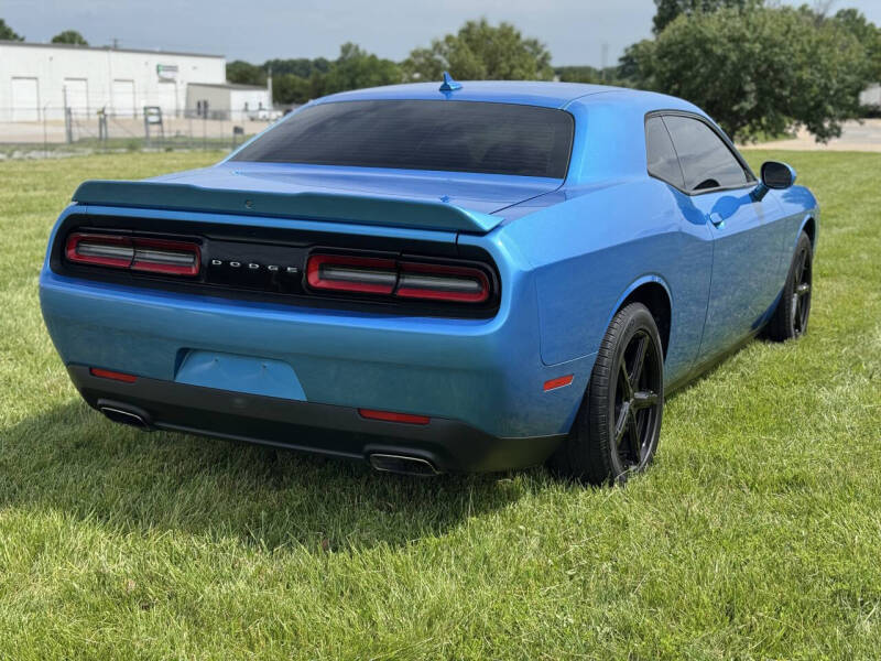 2019 Dodge Challenger SXT