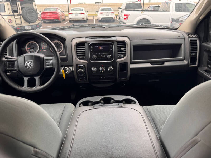 2017 RAM 1500 Express