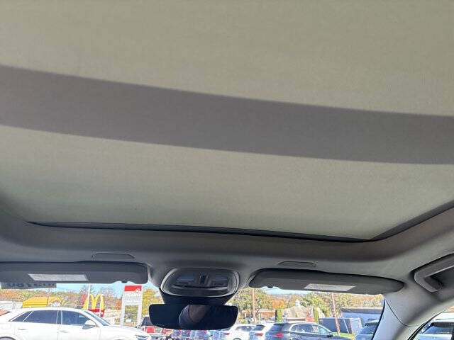 2025 Volvo V60 Cross Country B5 Plus