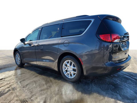 2020 Chrysler Voyager LXi