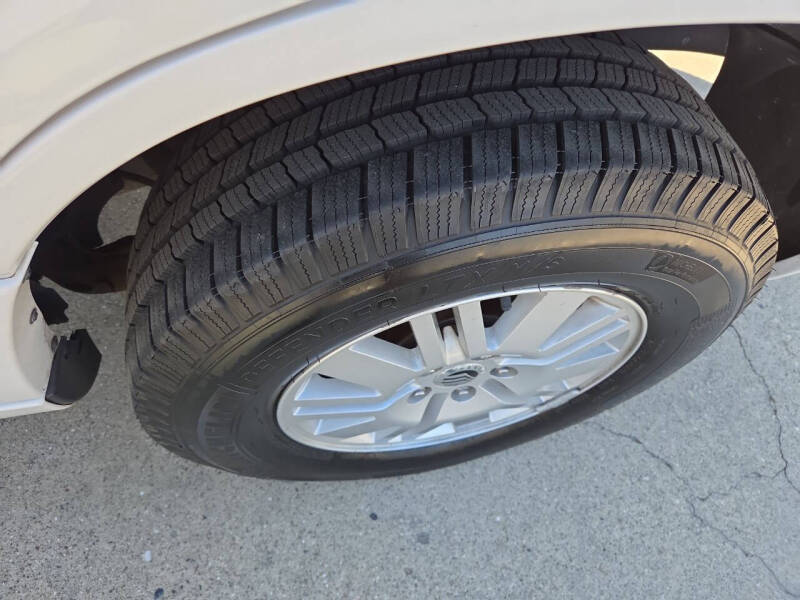 2005 Mercury Mariner