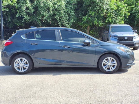 2018 Chevrolet Cruze LT Auto