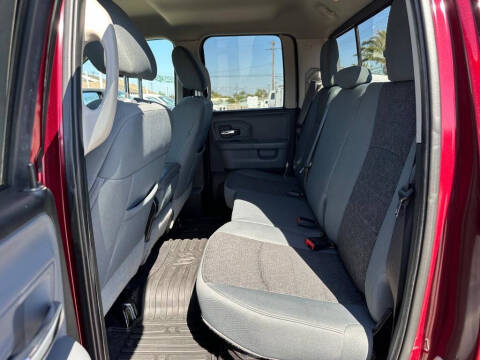 2019 RAM 1500 Classic SLT