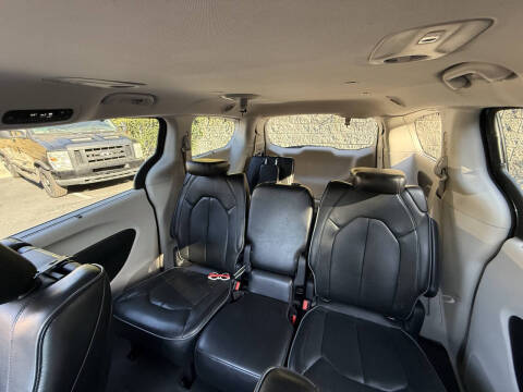 2017 Chrysler Pacifica Limited