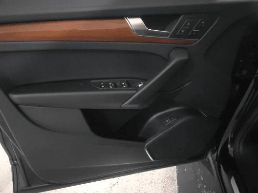 2023 Audi Q5 quattro Premium 40 TFSI