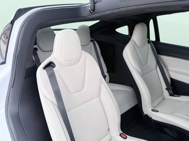 2023 Tesla Model X Plaid