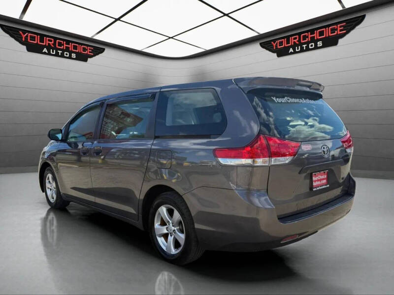 2013 Toyota Sienna L 7-Passenger