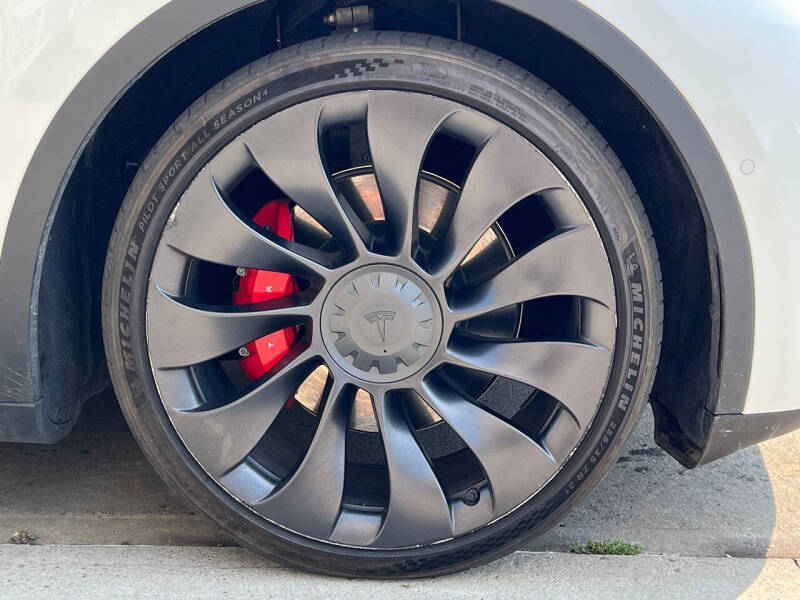 2022 Tesla Model Y Performance