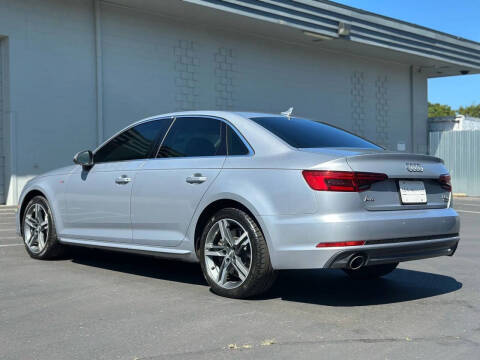 2018 Audi A4 2.0T quattro Prestige