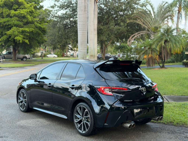 2019 Toyota Corolla Hatchback XSE