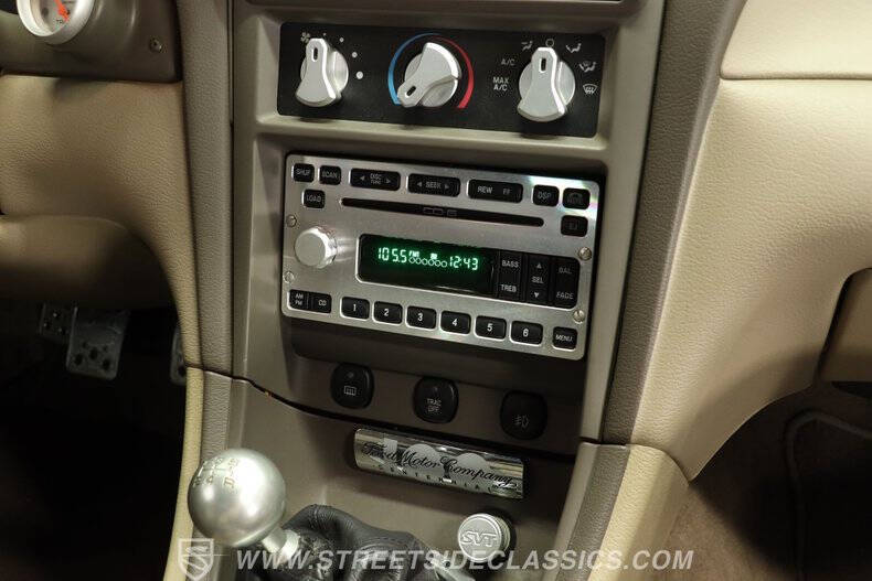 2001 Ford Mustang SVT Cobra