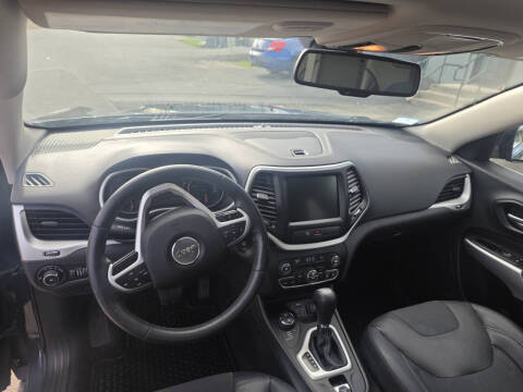 2018 Jeep Cherokee Latitude Plus