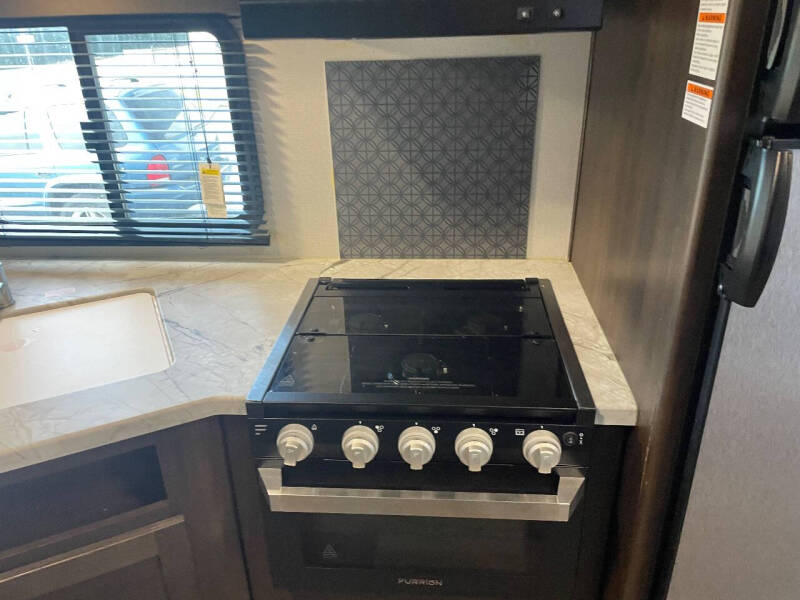 2022 SPRINGDALE  SG335BH