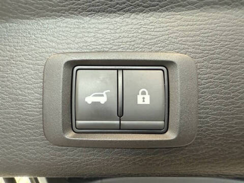 2025 Mitsubishi Outlander PHEV SEL