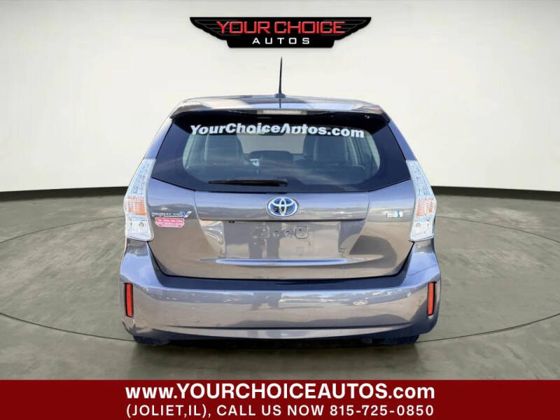 2012 Toyota Prius v Five