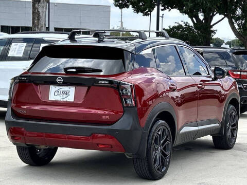 2025 Nissan Kicks SR