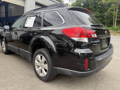2010 Subaru Outback 2.5i Premium